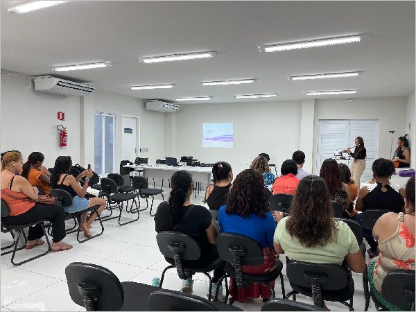 Mulheres atendidas pelo Centro de Referência da Mulher de Crato iniciam aulas do projeto Empodera