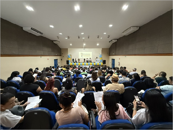 8ª Conferência Magna do Crato reúne 200 participantes e elege 24 delegados para [...]